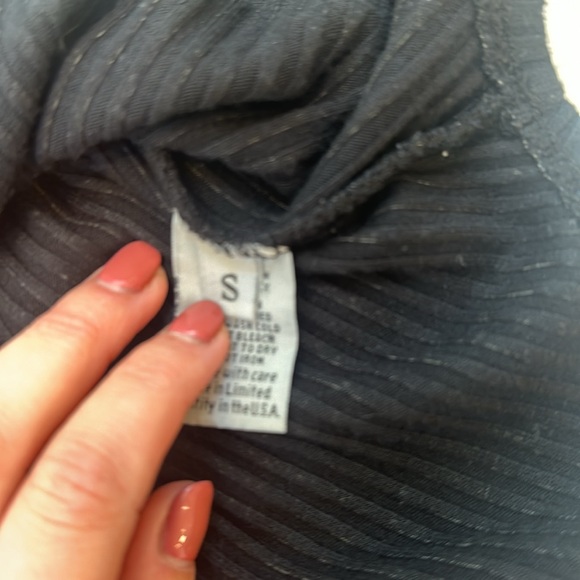 Michael Lauren ribbed cut out top - Picture 7 of 7